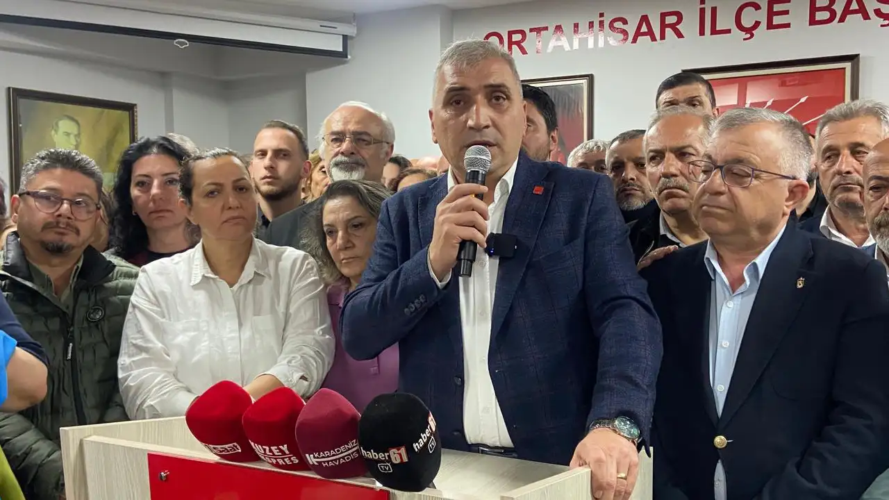 chp-ortahisardan-oturma-eylemi-karari-haluk-batmazdan-bu-isin-hesabi-sorulacak