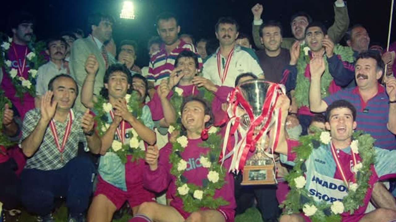trabzonsporda-kupa-sonrasi-dikkat-ceken-sampiyonluk-baglantisi-tarih-tekerrur-eder-mi
