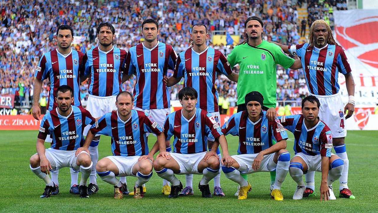 trabzonsporda-kupa-sonrasi-dikkat-ceken-sampiyonluk-baglantisi-tarih-tekerrur-eder-mi