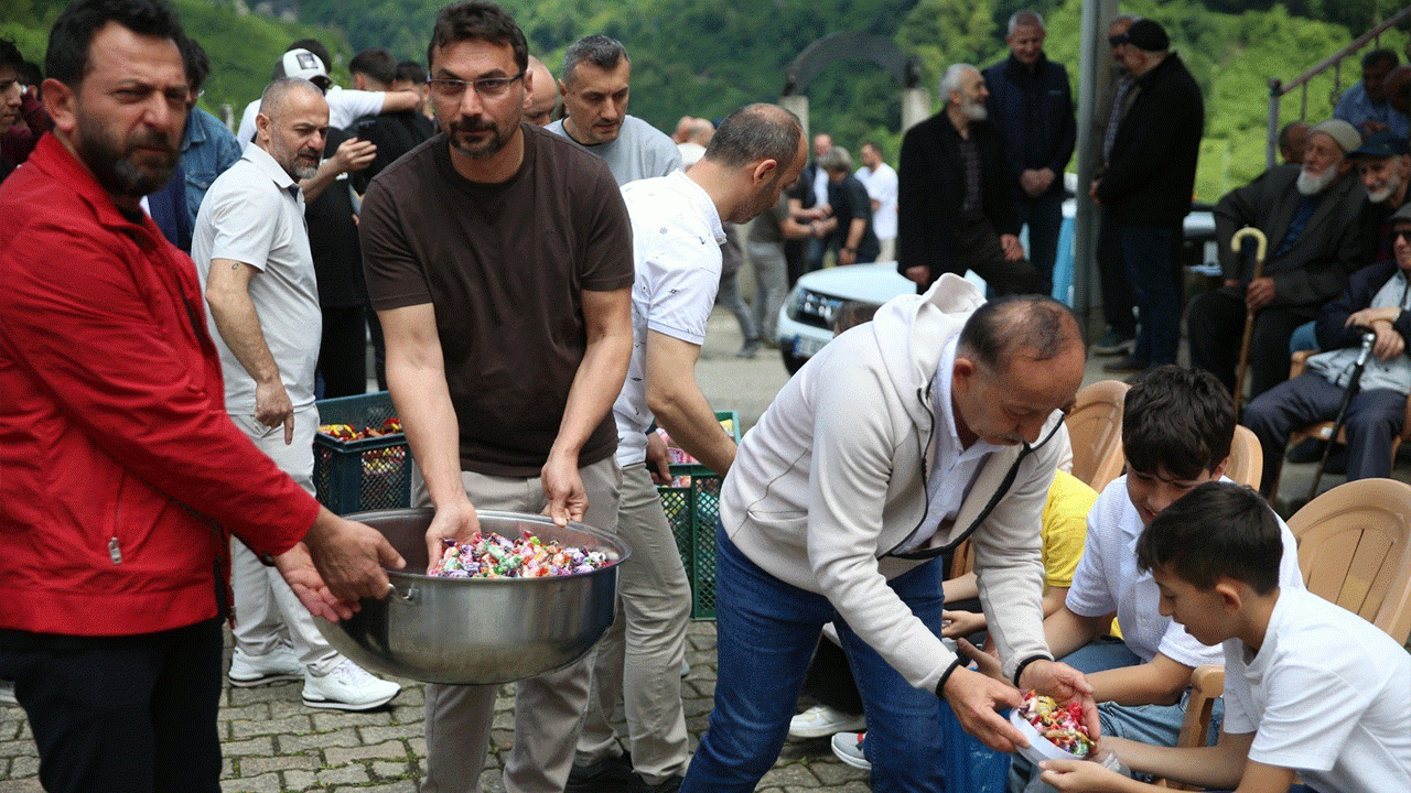 iki-asirlik-gelenek-cocuklarin-bayram-sevincine-donusuyor