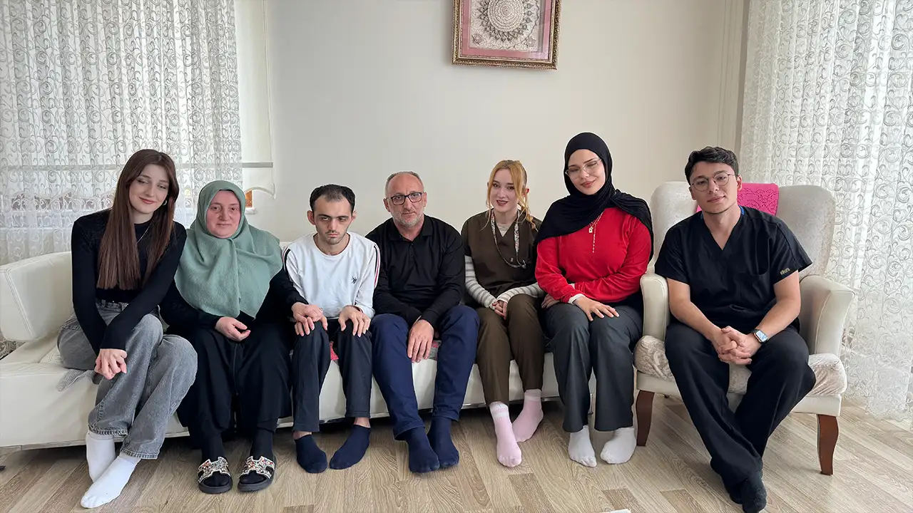rtulu-18-ogrenci-6-ozel-bireyin-tedavi-surecine-destek-verdi