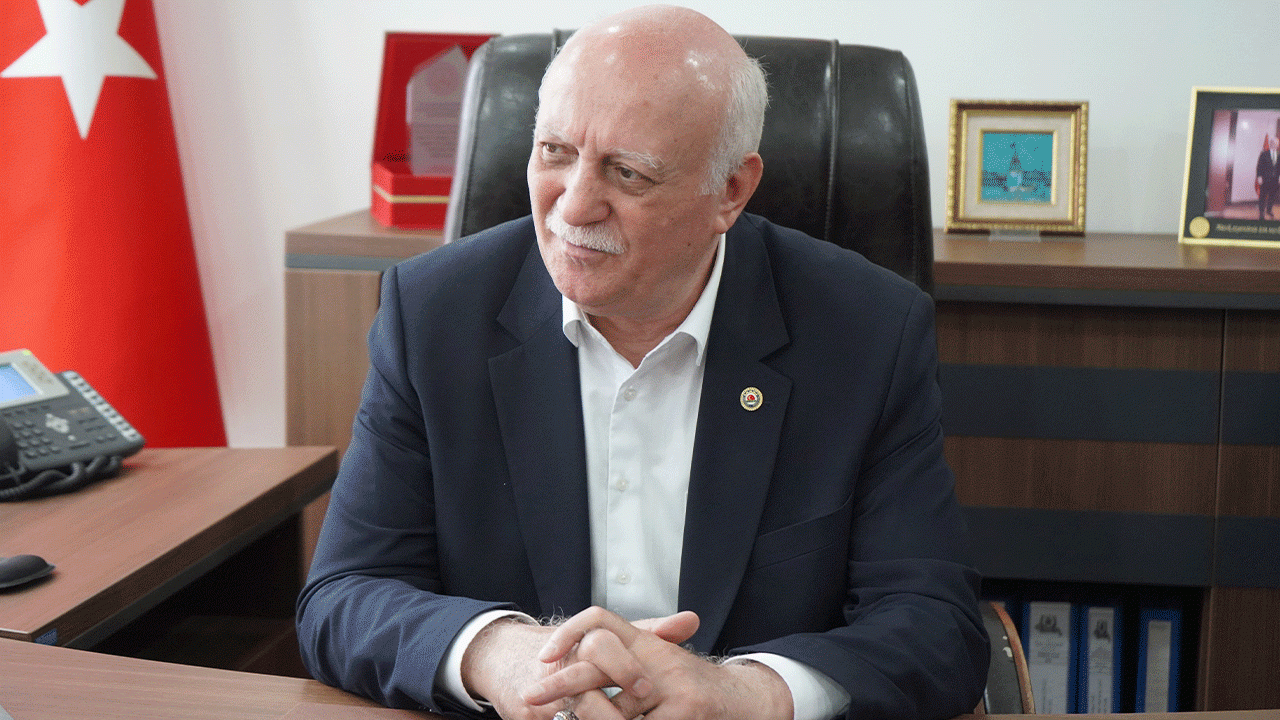 semsi-bayraktar-ciftci-afetler-ve-artan-maliyetlerle-mucadele-ediyor