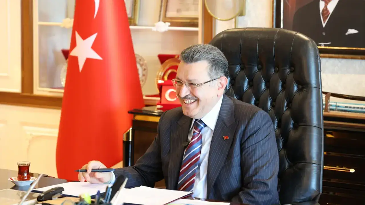 baskan-gencin-minik-misafirlerinden-rayli-sistem-ve-trabzonspor-sorulari