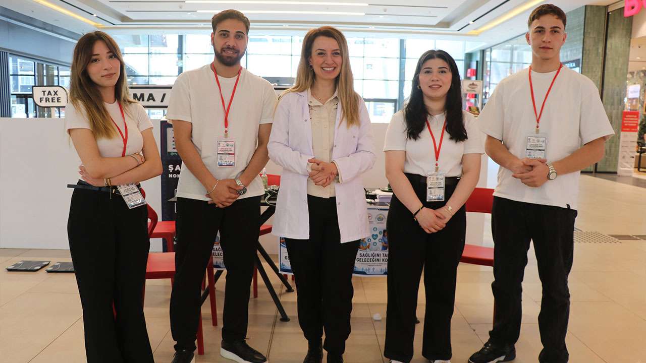 rizede-sagligini-tani-gelecegini-koru-etkinligi-duzenlendi