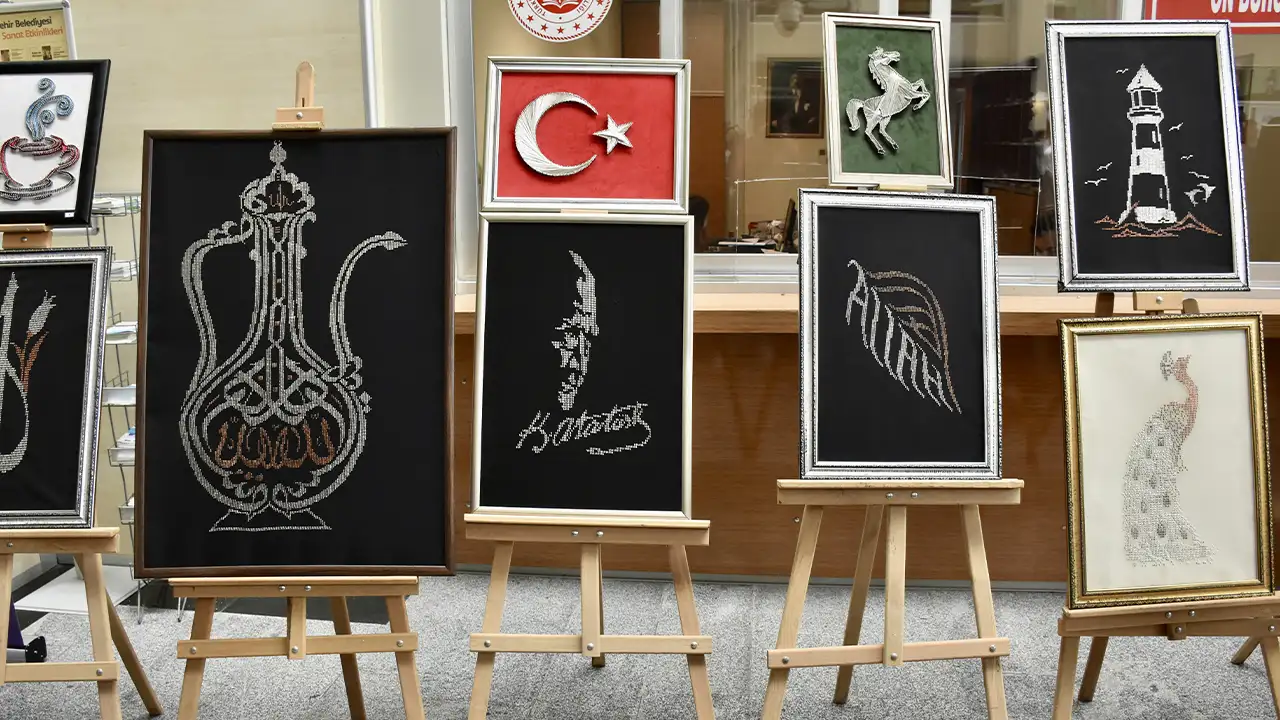 orduda-hukumlu-ve-yukumlulerin-el-emegi-eserleri-sergilendi