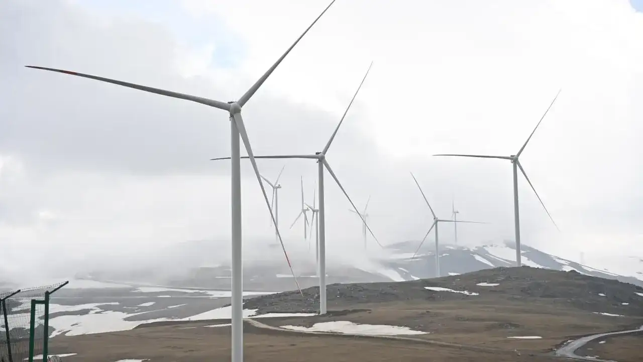 soganli-res-hizmete-acildi-trabzon-ve-bayburta-dev-enerji-yatirimi