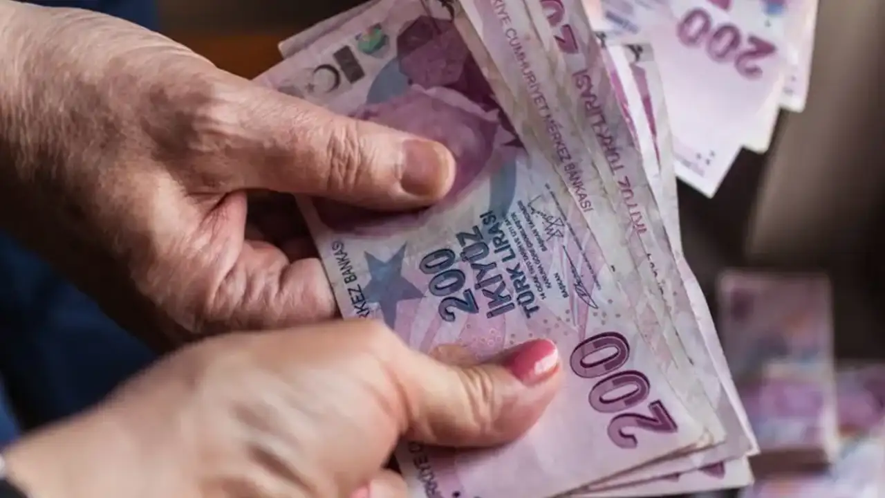 temmuz-zammi-icin-geri-sayim-emekli-ve-memurda-yeni-tablo
