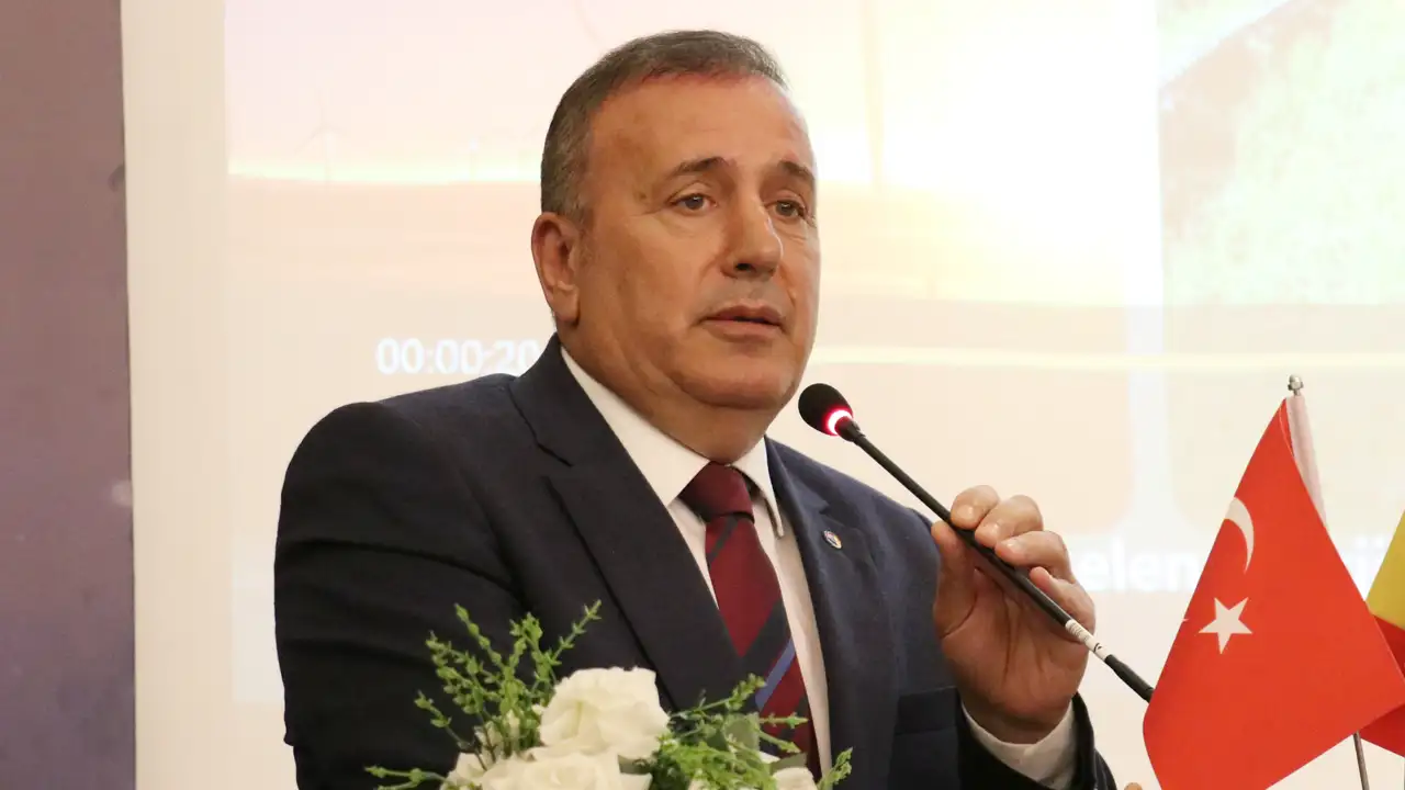trabzonda-turkiye-romanya-ticaret-ve-enerji-zirvesi-duzenlendi