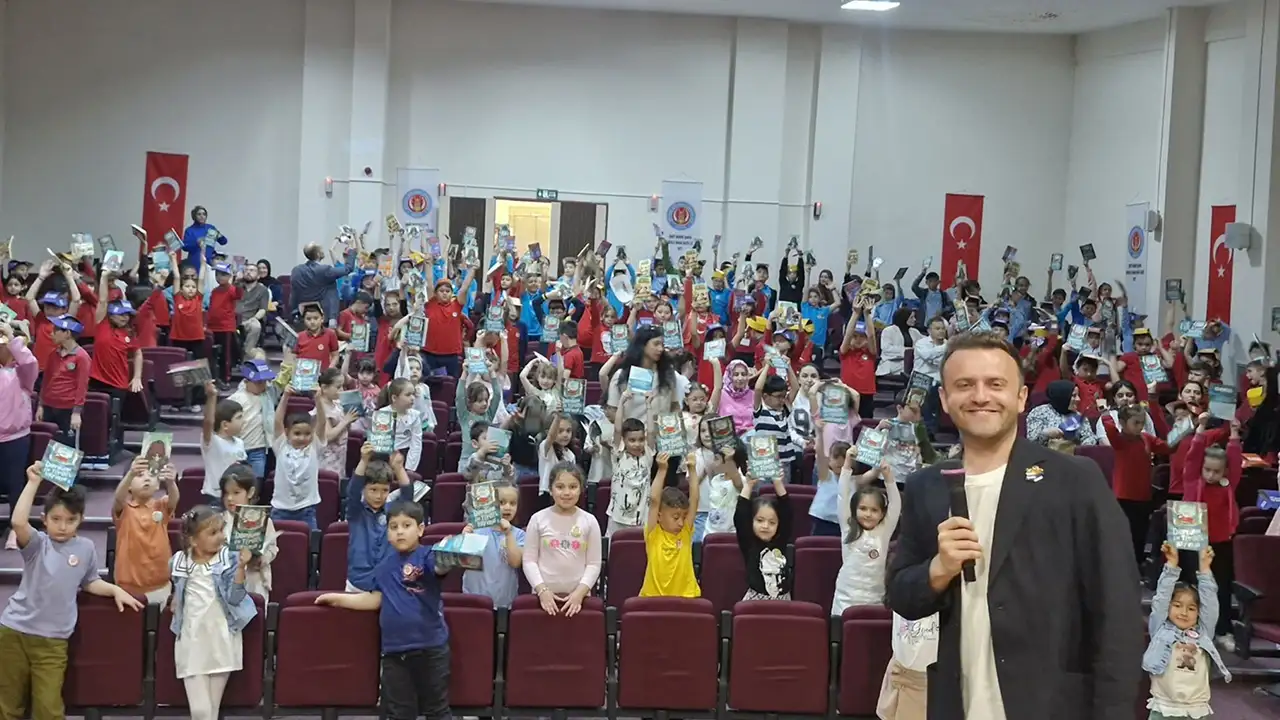 giresunda-sehit-mezarligi-yenilendi-cevre-duzenlemesi-tamamlandi