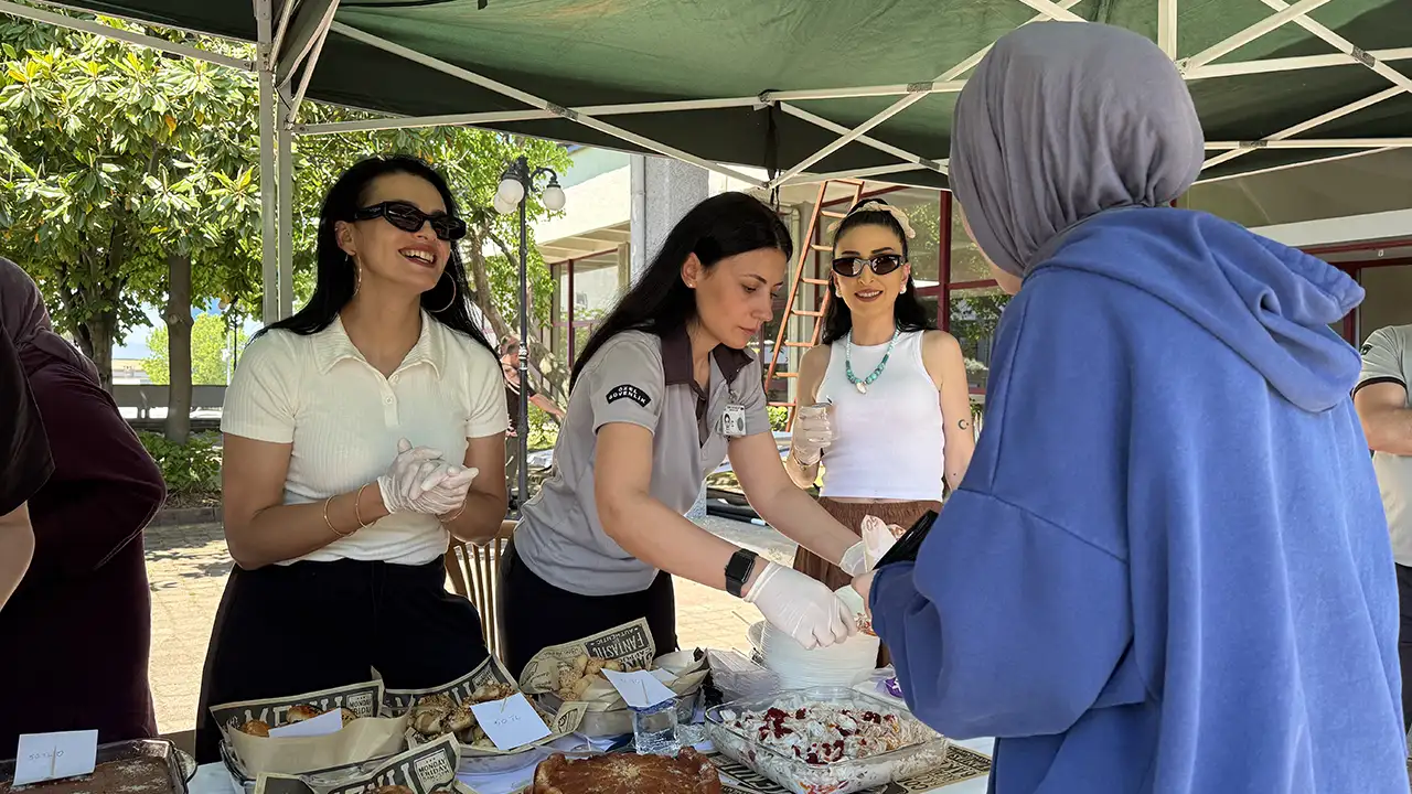 ktude-suheda-camisi-icin-kermes-duzenlendi