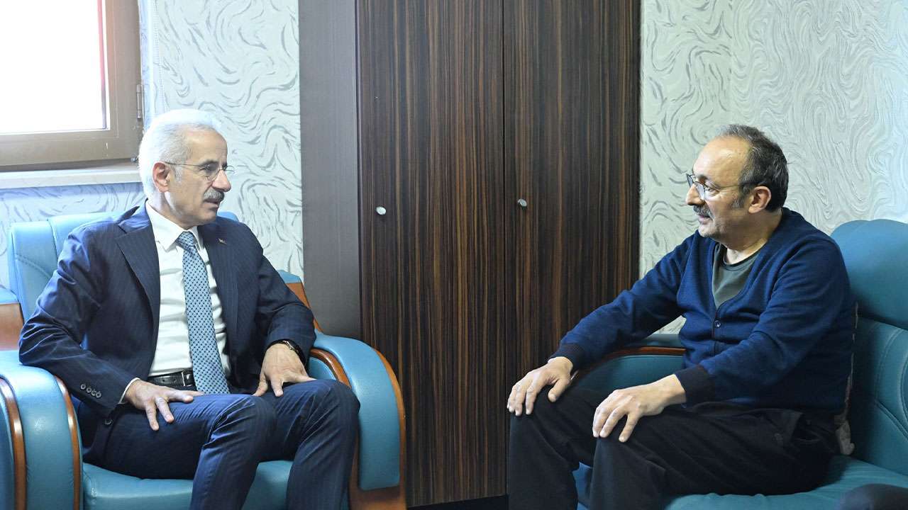 trabzonda-belediye-baskani-hastaneye-kaldirildi-bakan-uraloglu-trabzona-geldi