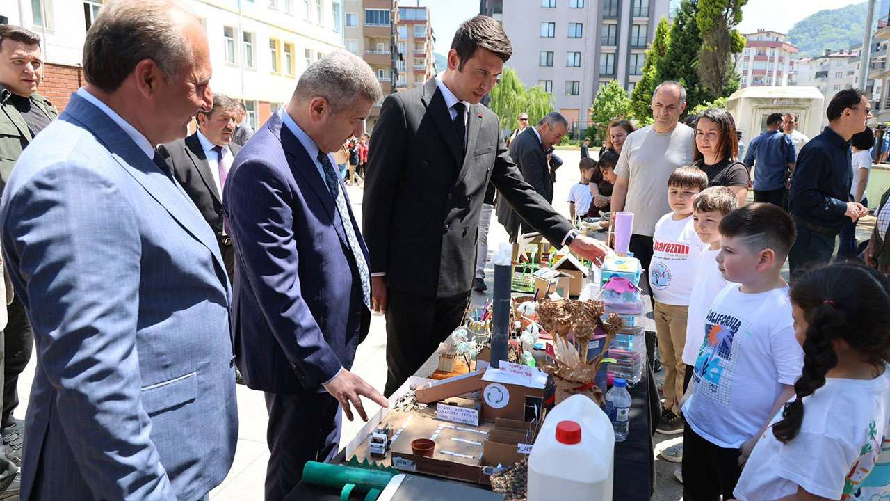 artvin-valisi-ergunden-arhavide-yogun-ziyaret-programi