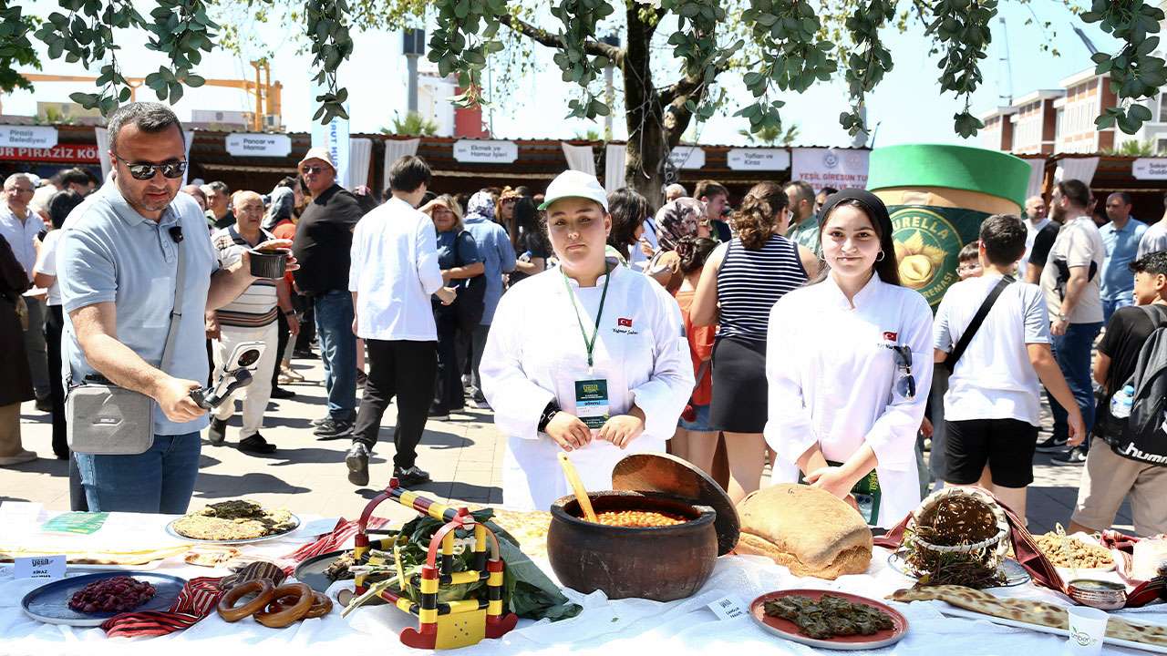 giresunun-yoresel-lezzetleri-gastronomi-festivalinde-tanitildi