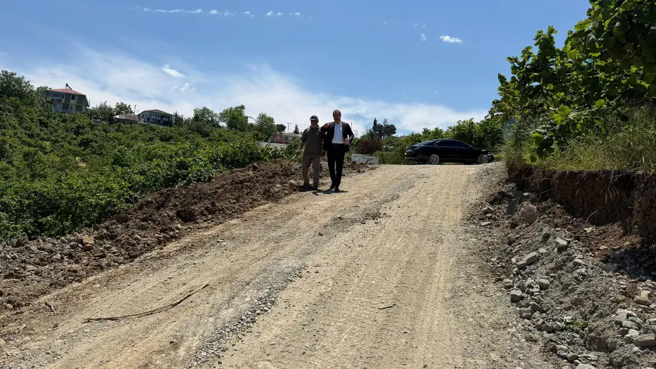 akcaabatta-ulasim-sorunu-cozuluyor-afad-ve-tokiye-yeni-yol