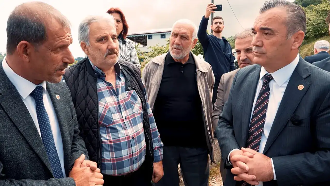 yavuz-aydindan-arsindeki-heyelan-magdurlari-icin-cagri-7-yildir-cozum-bekliyorlar