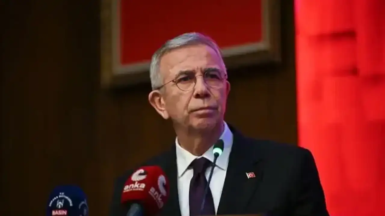 chpde-grup-toplantisi-savasi-kilicdaroglu-tbmmye-gitmiyor-trabzondan-da-isimler-mecliste