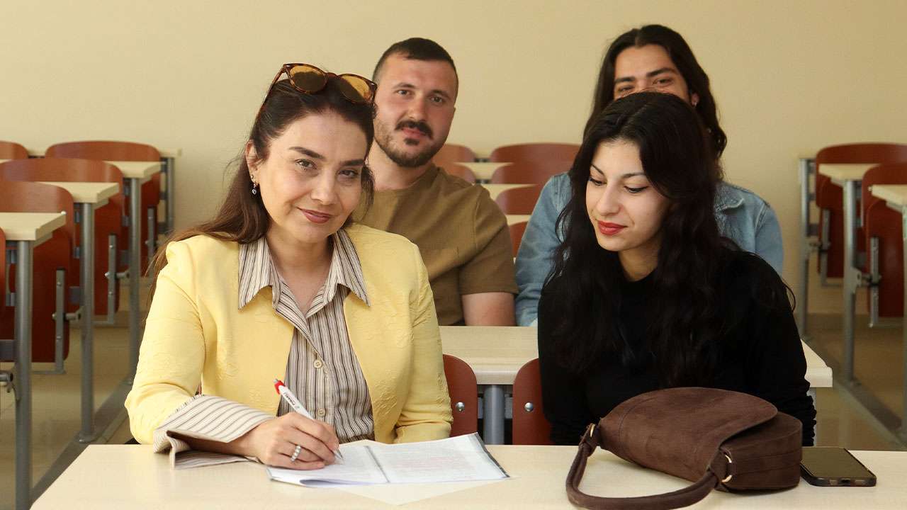 30-yillik-yarim-kalan-hayal-birincilikle-taclandi