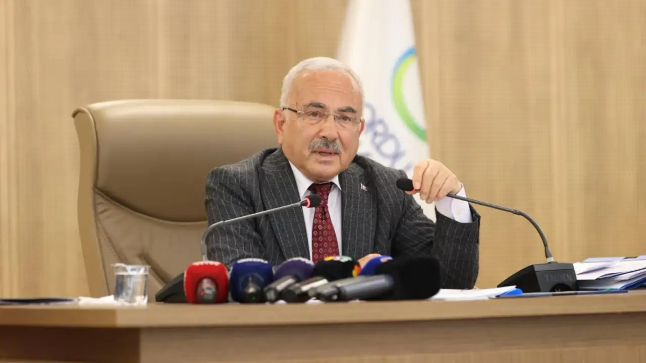 orduda-cozum-merkezi-uretim-ve-spor-yatirimlari-masaya-yatirildi