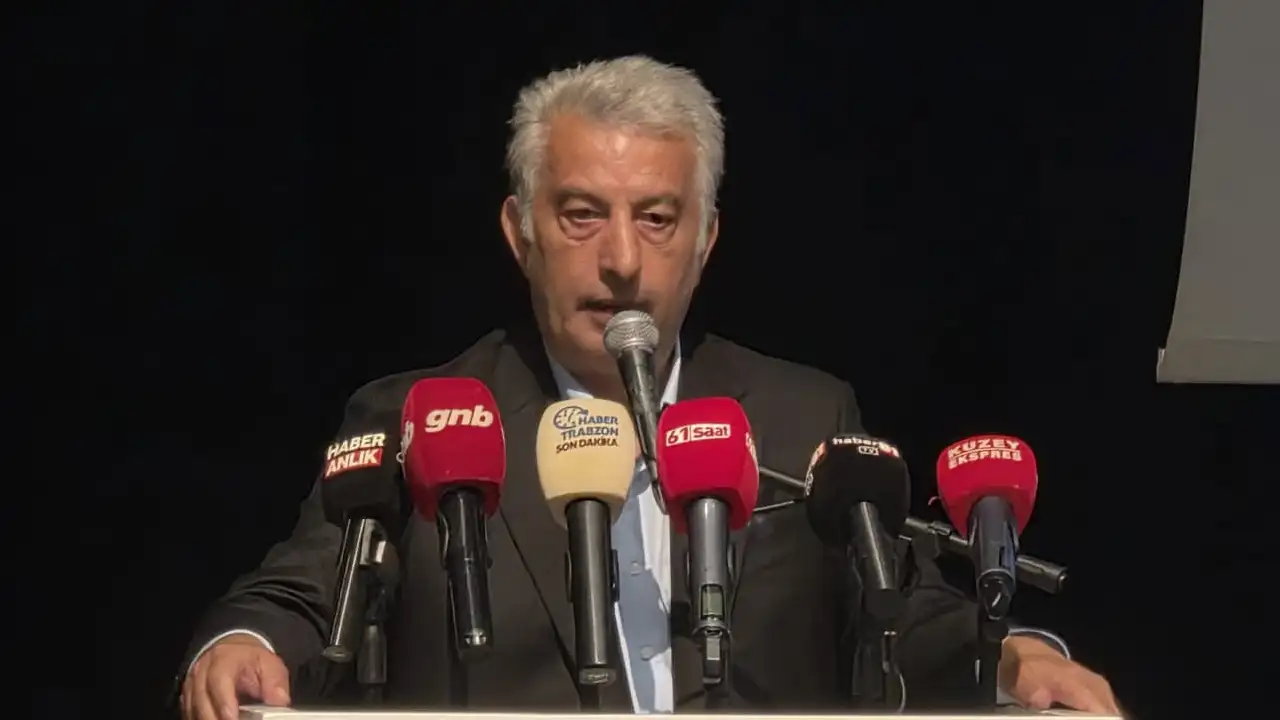 ak-parti-trabzon-il-danisma-meclisinde-gundem-yatirimlar-oldu