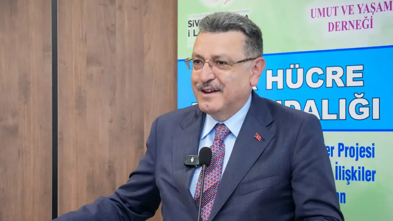 baskan-genc-kanser-tedavisi-goren-cocuklar-ve-aileleriyle-bulustu
