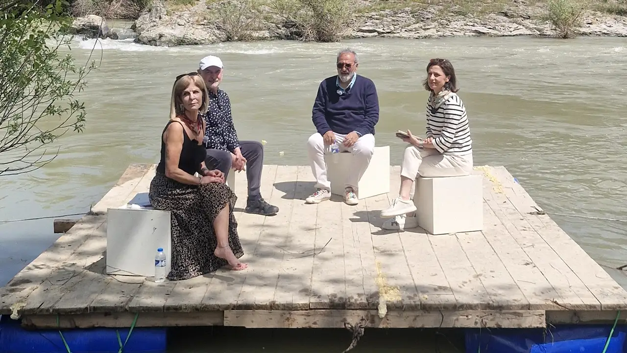baksi-muzesinde-sanatin-gelecegi-coruh-uzerinde-konusuldu