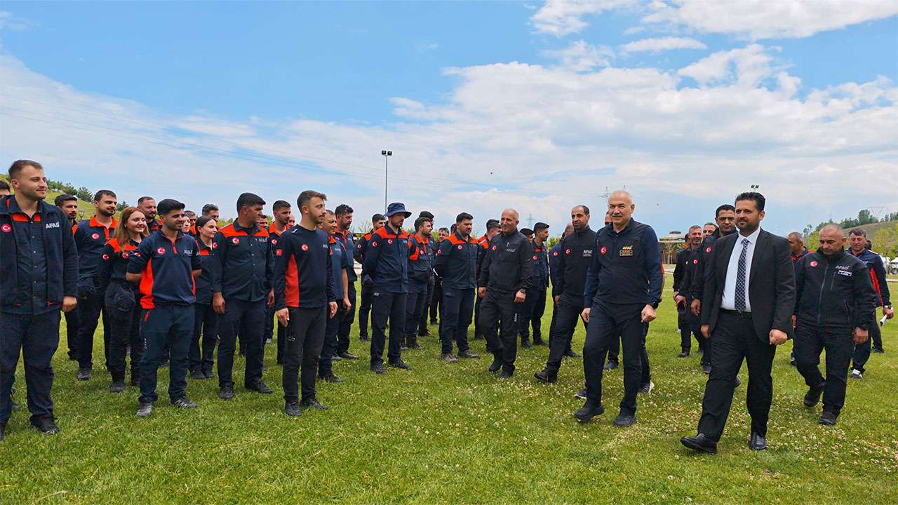 afadin-ahlat-kampinda-rizede-hayatini-kaybeden-personel-unutulmadi