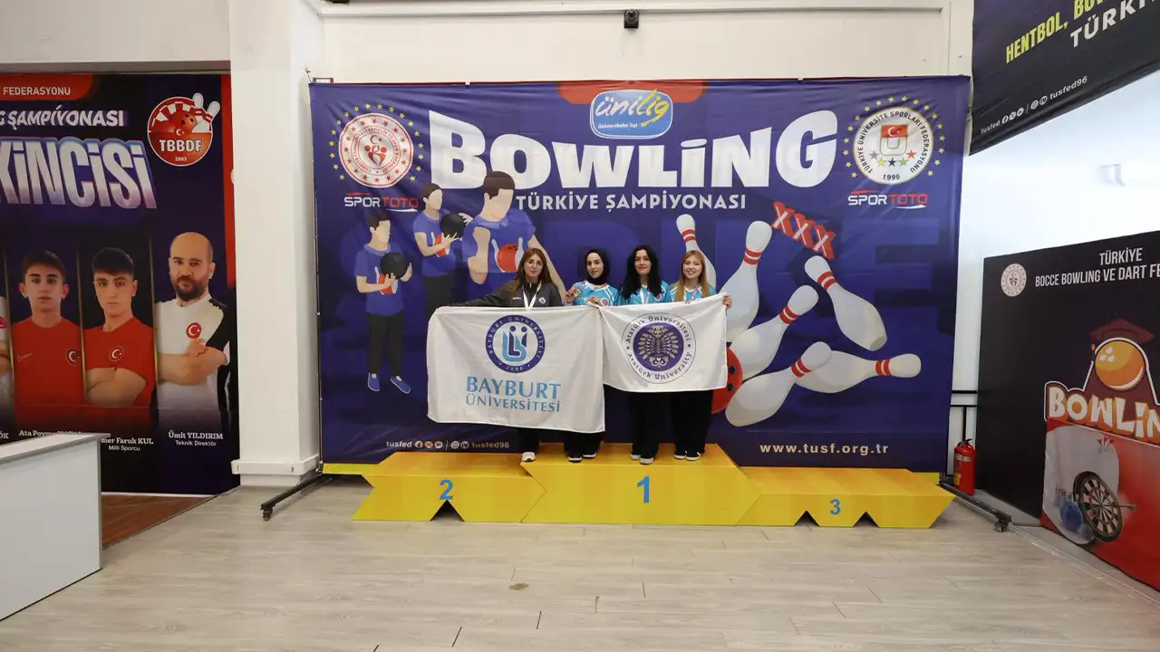 bayburt-universitesi-bowlingde-10-madalya-kazandi