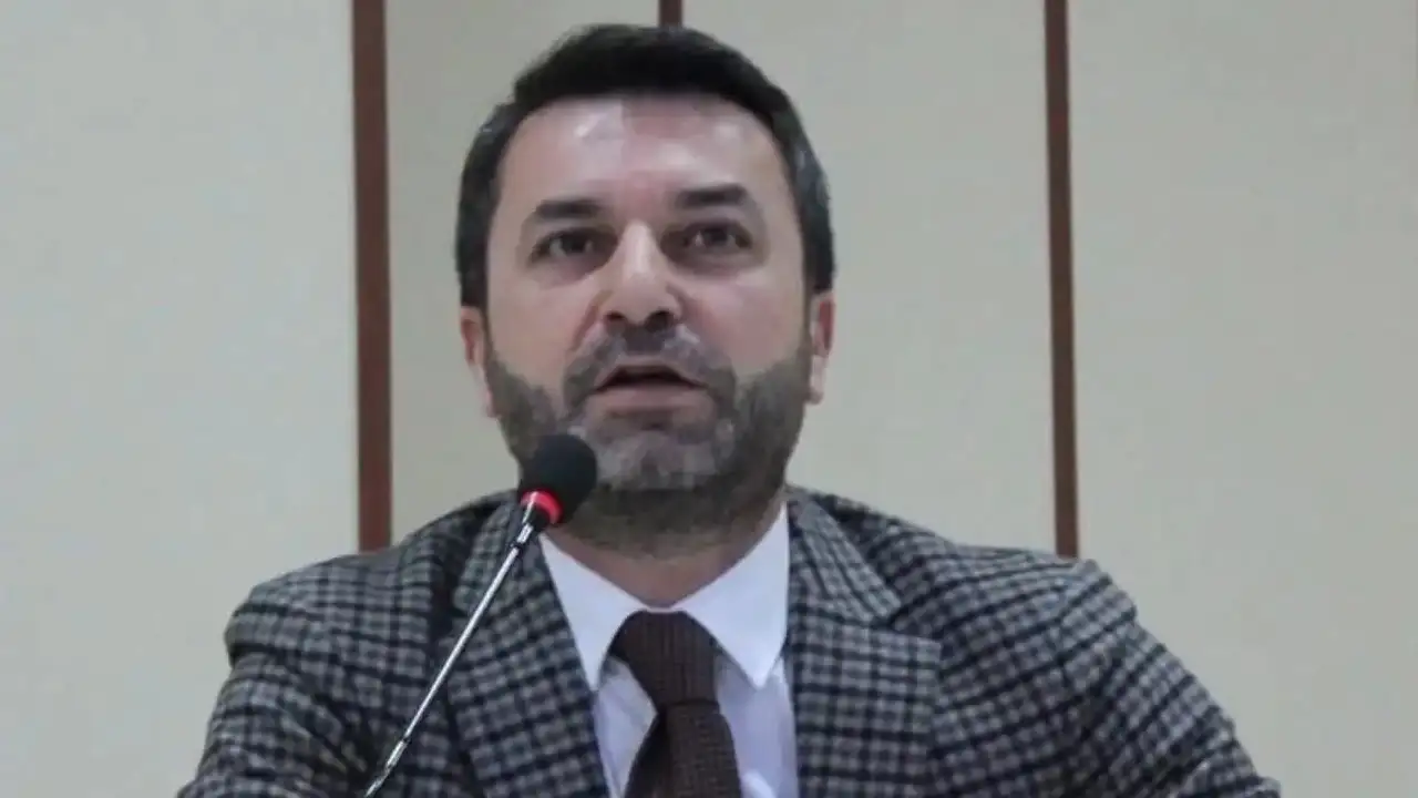 giresunda-eski-belediye-baskani-chpden-istifa-etti