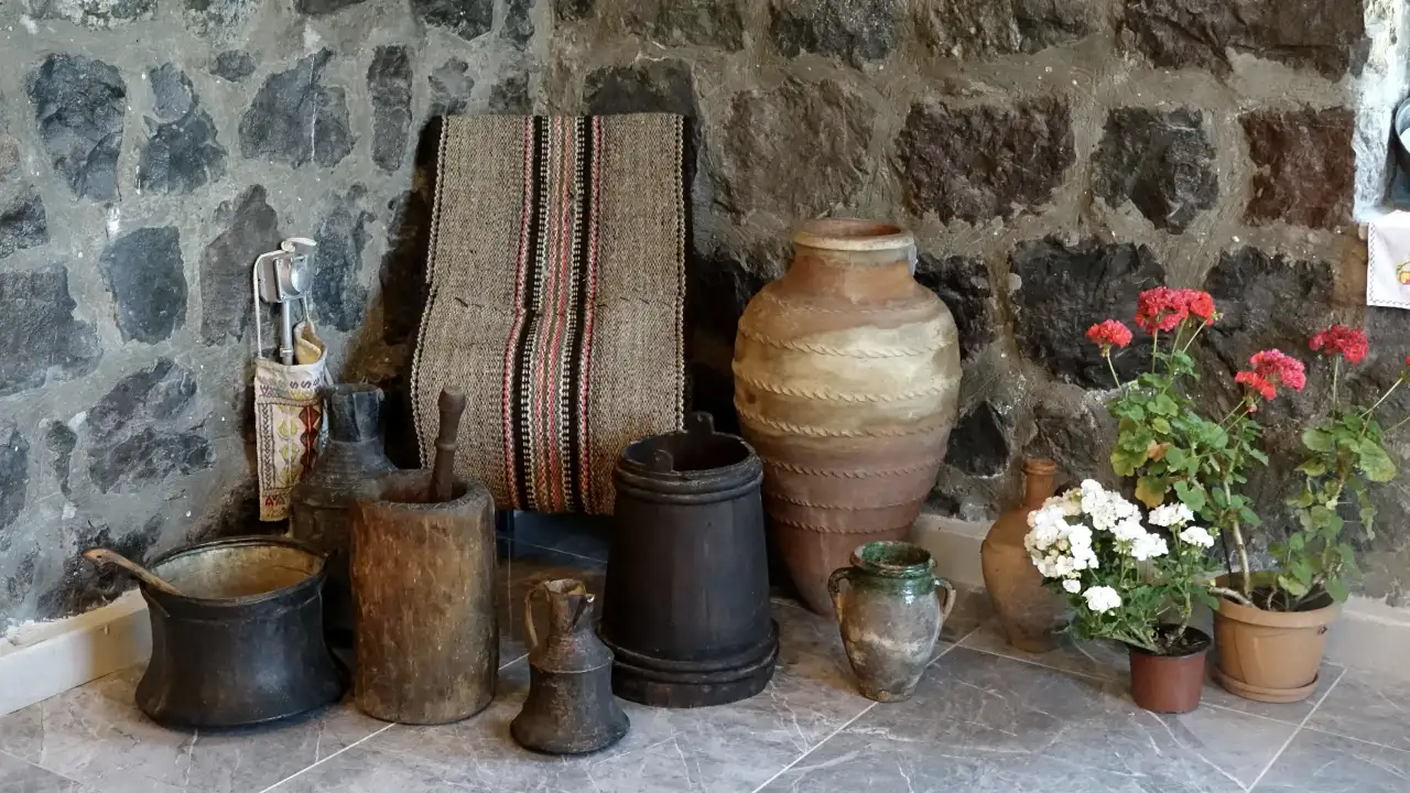 koy-evi