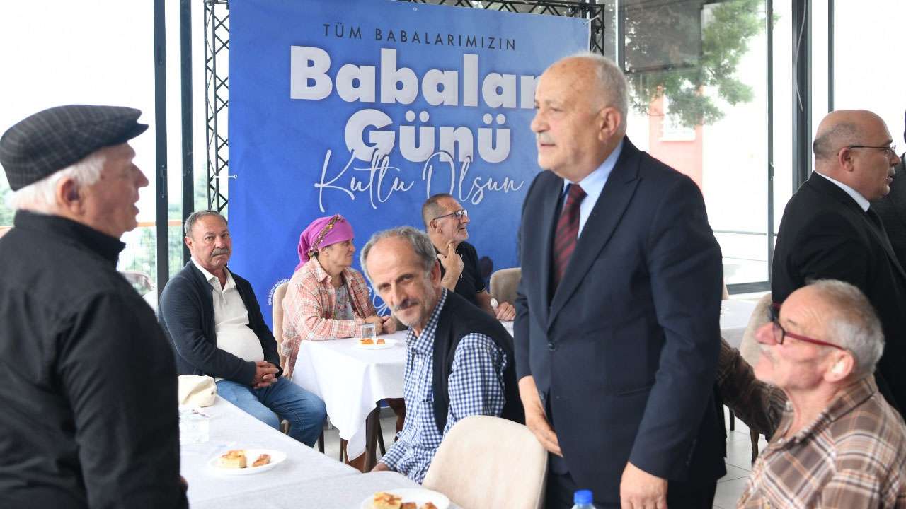 trabzonda-huzurevi-sakinlerine-anlamli-ziyaret