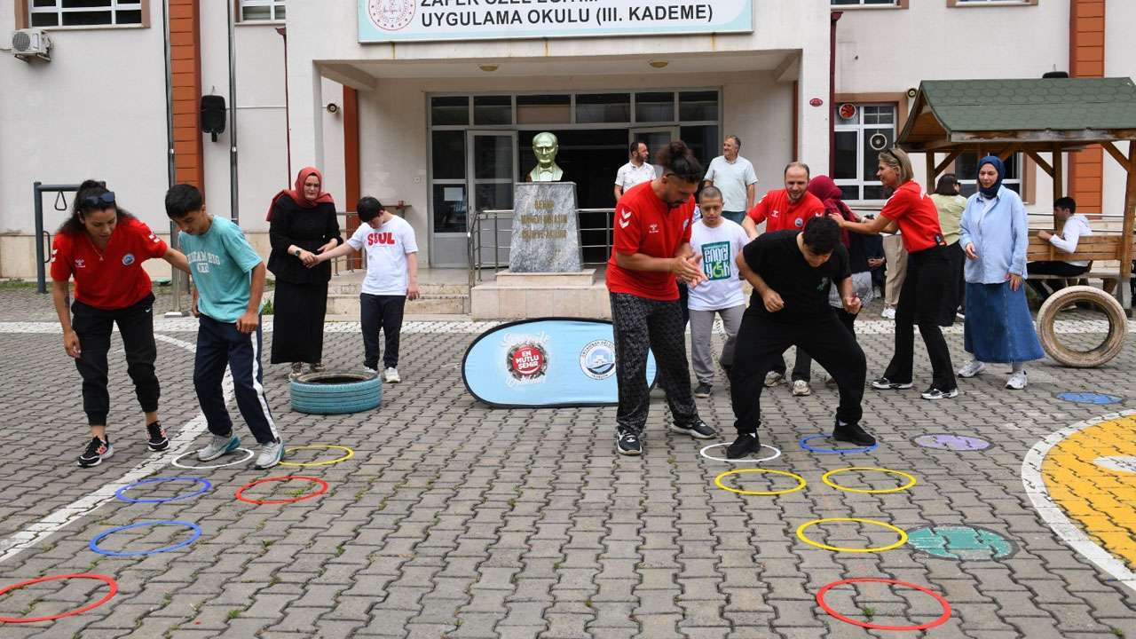 ortahisar-belediyesinden-ozel-cocuklara-eglence-dolu-etkinlik