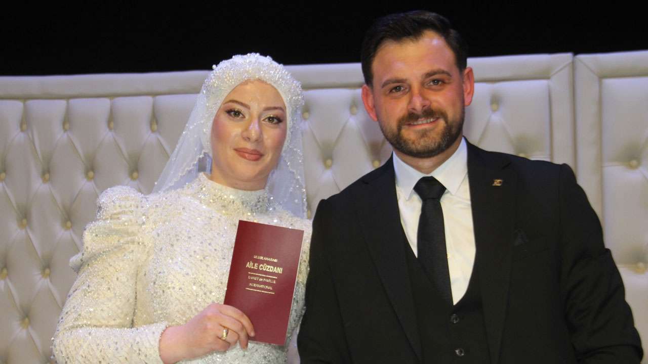 mesut-aydin-ile-betul-tosun-dunyaevine-girdi