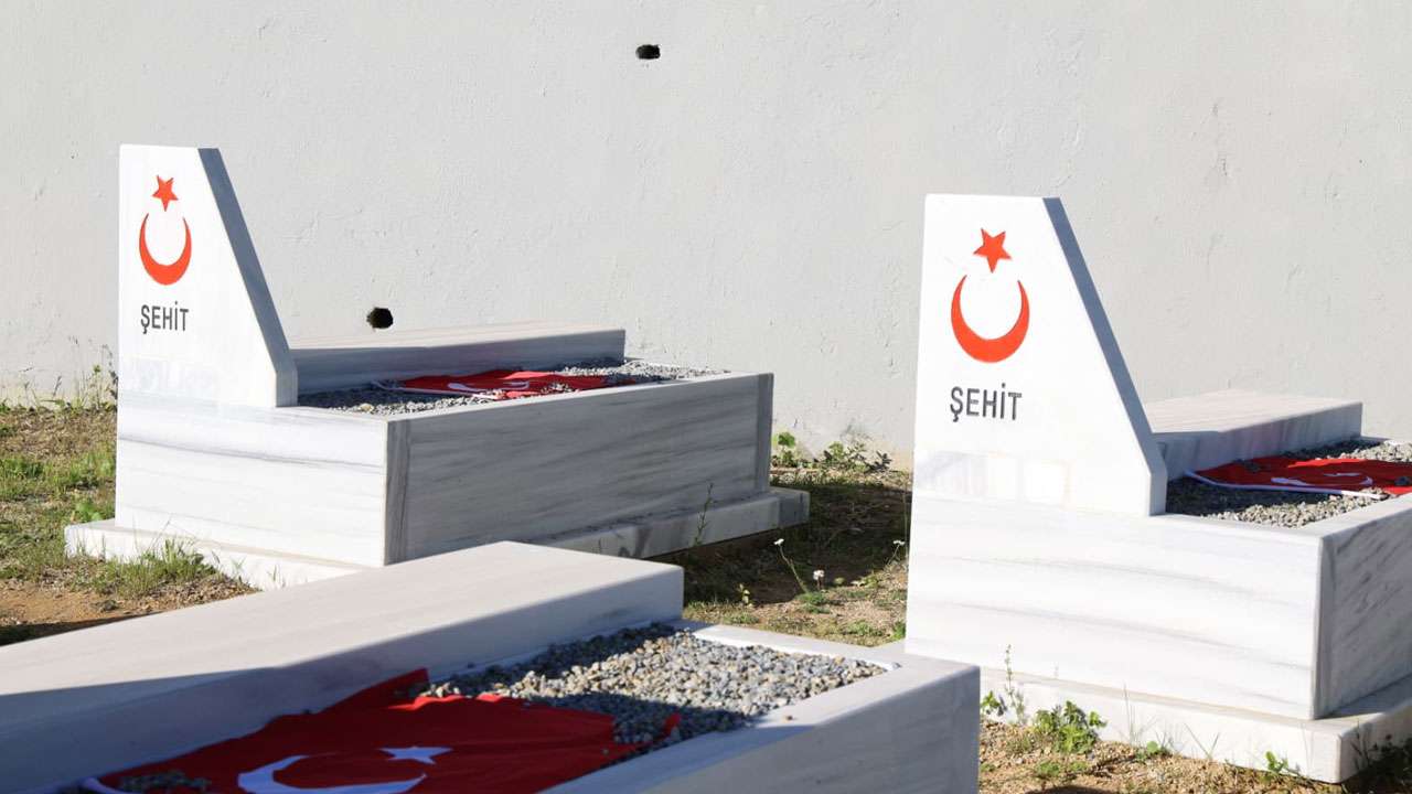 baskan-gencten-harmantepe-sehitlerine-vefa-6-kilometrelik-yol-tamamlanacak