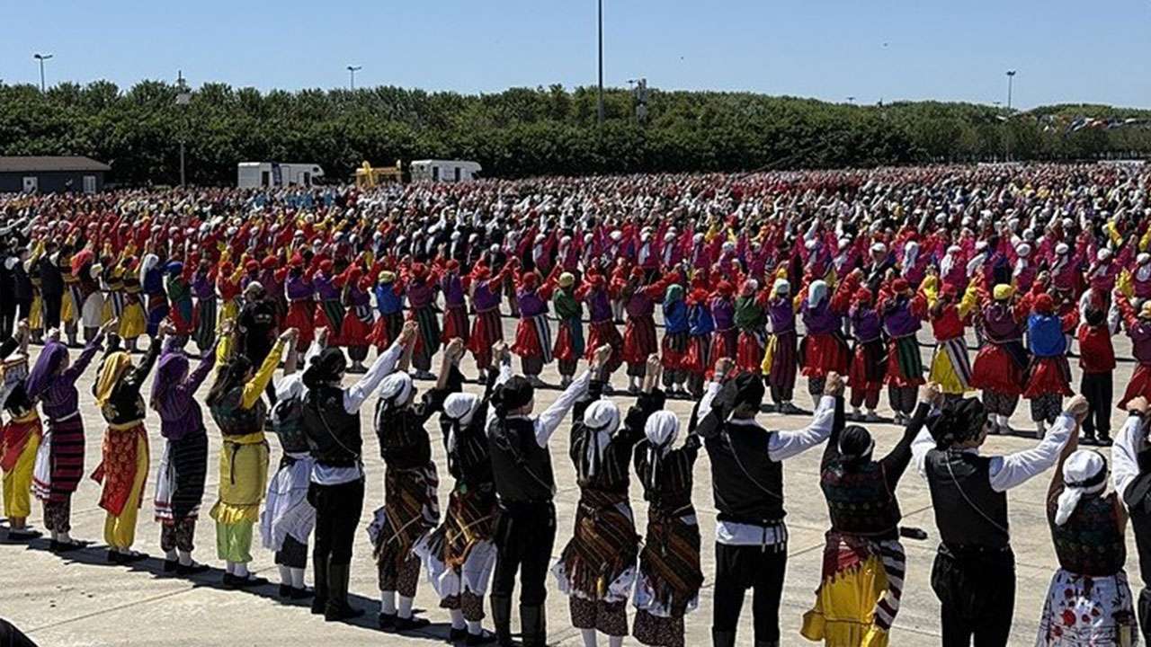 turkiyenin-horon-rekoru-yunanlilari-rahatsiz-etti