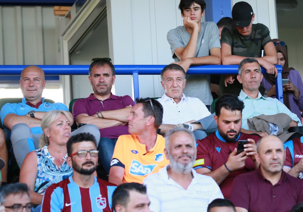 Gurbetçiler Trabzonspor'u yalnız bırakmadı