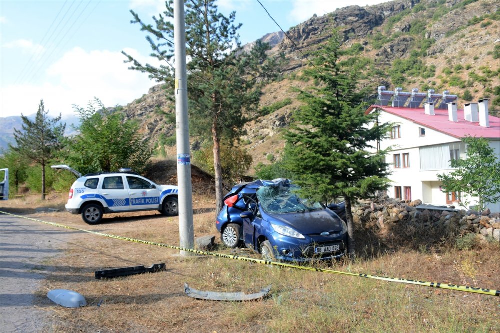 Trabzon yolunda kaza - Özel harekat polisi hayatını kaybetti