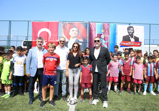 Turgut Uçar Trabzon Cup başladı