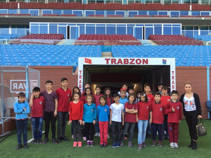 Trabzonlu çocuklar TSYD ile güldü