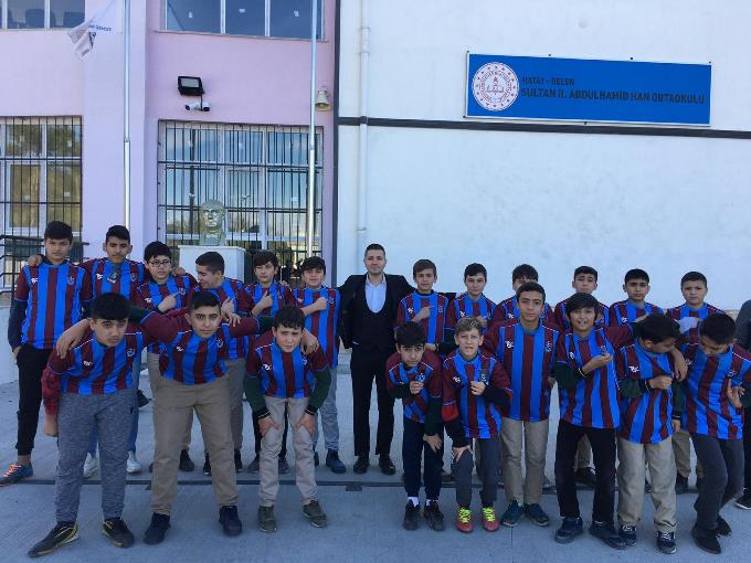 Köy Okulları İçin “el birliği” – Trabzonspor’dan büyük destek