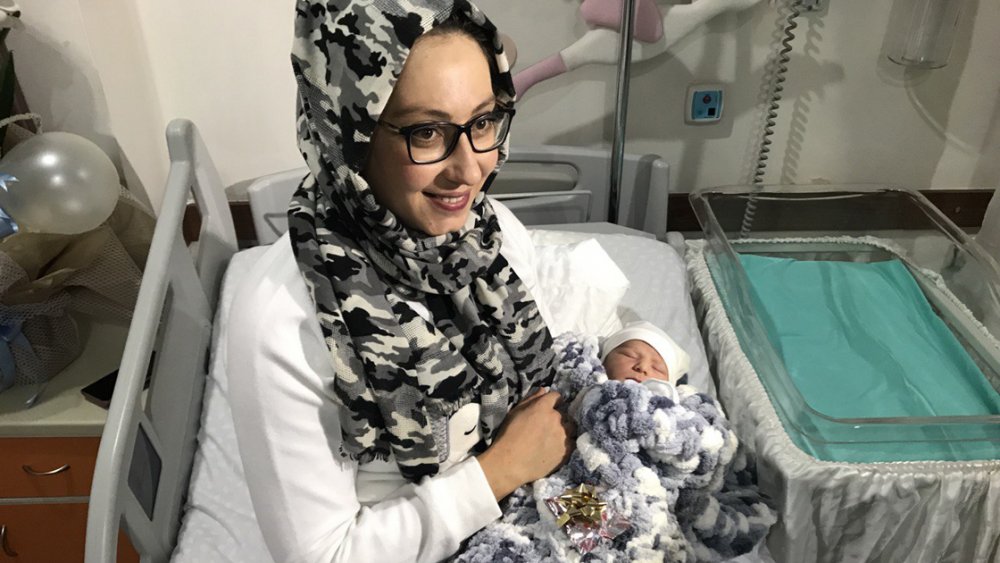 Türkiye'de yeni yılın ilk bebekleri dünyaya geldi