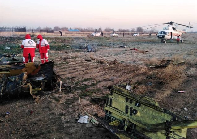  İran'da Ukrayna Havayollarına ait yolcu uçağı düştü, kimse sağ kurtulamadı