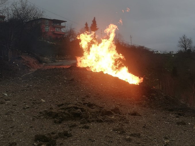 Ordu'da doğal gaz ana hattında patlama ve yangın