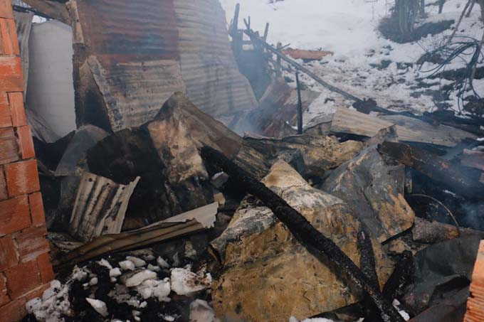 Yangın: 1 ev kül oldu