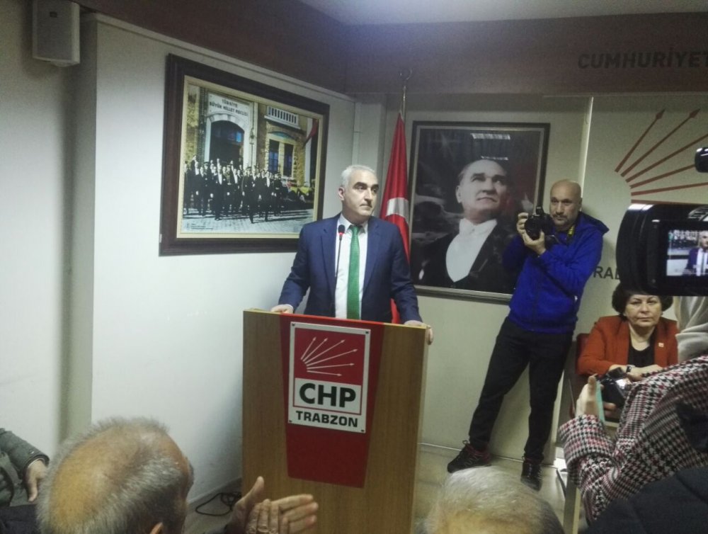 CHP Trabzon'da Ömer Hacısalihoğlu görevi devraldı