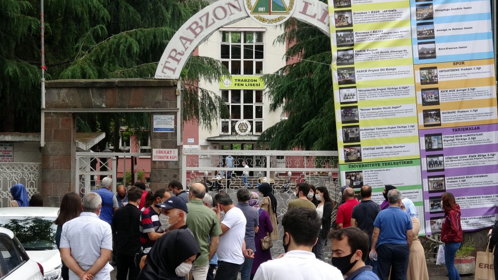 Trabzon'da yks yoğunluğu
