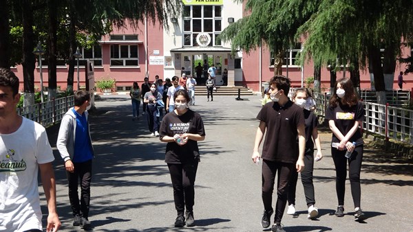 Trabzon'da 25 Bin öğrenci ter döktü