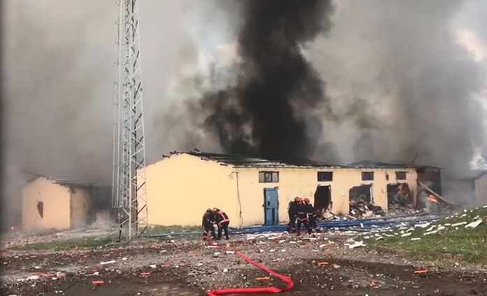 Sakarya'da havai fişek fabrikasında patlama!