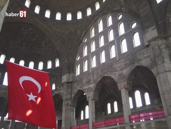 Trabzon yeni camiinin içinden ilk görüntüler