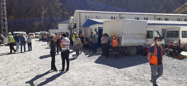 Yusufeli Barajı'nda işçiler tedirgin! Koronavirüs vakaları artınca yeni tedbirler alındı