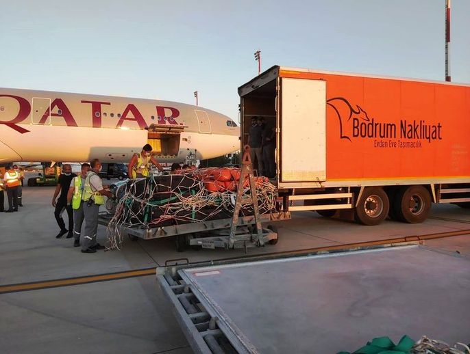 Kraliyet ailesi Türkiye'de! 2 kamyon eşya, 500 valizle geldiler